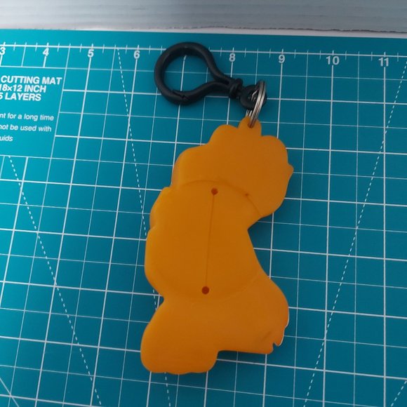 Vintage Digimon Agumon Vynil Keychain Bag Ornement 4 Inch - Picture 3 of 4